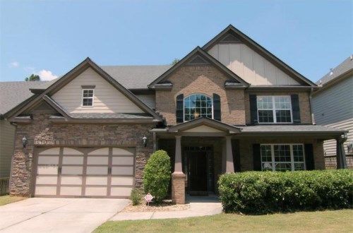 520 Chandler Bluff Court, Grayson, GA 30017