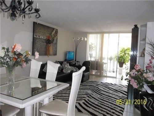 421 NE 14th Ave # 304, Hallandale, FL 33009