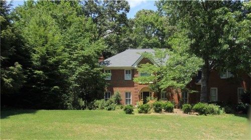 12010 Brookfield Club Drive, Roswell, GA 30075