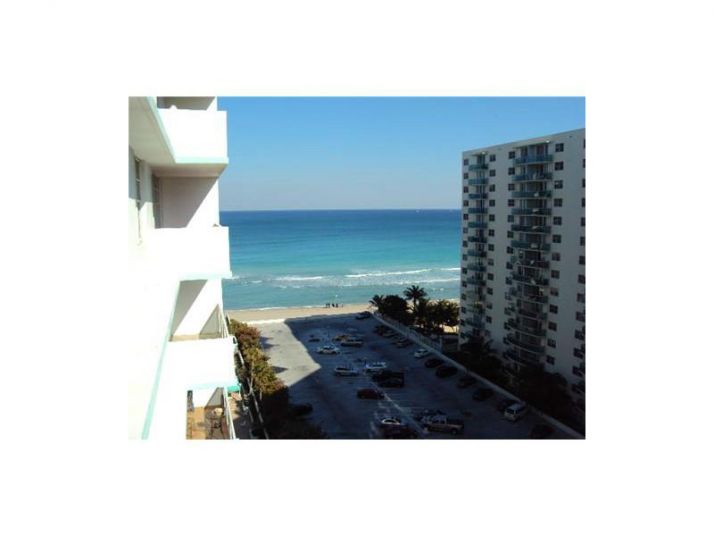 3725 OCEAN DR # 1222, Hollywood, FL 33019