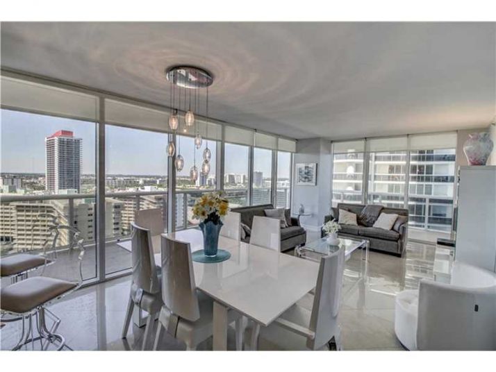 1830 S Ocean Dr # 1708, Hallandale, FL 33009