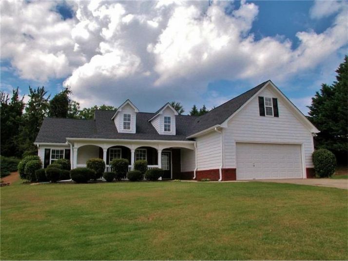 3810 Walnut Grove Way, Gainesville, GA 30506