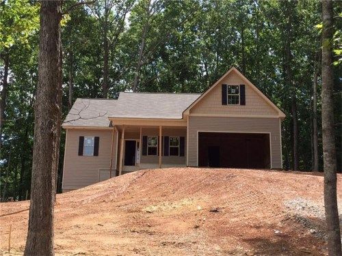 9885 Parkway Ln, Gainesville, GA 30506