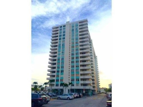 1833 S Ocean Dr # 406, Hallandale, FL 33009