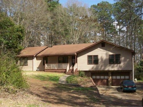 561 Rivercrest Drive, Woodstock, GA 30188