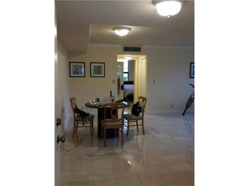 10000 W Bay Harbor Dr # 204-A, Miami Beach, FL 33154