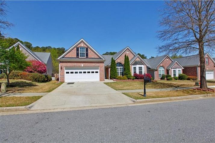 1586 Dunton Green Way, Lawrenceville, GA 30043