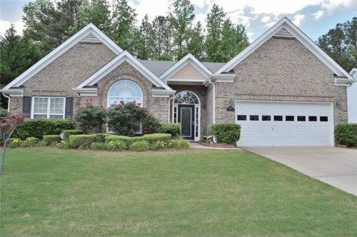 1595 Creek Pointe Circle, Lawrenceville, GA 30043