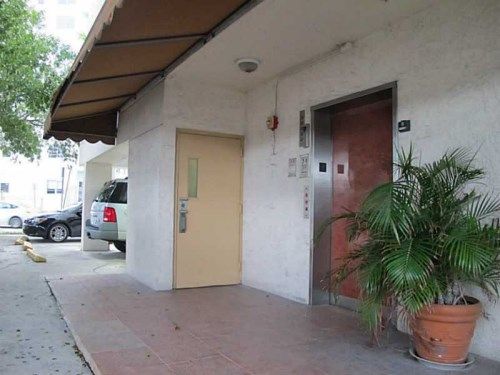 833 WEST AV # 205, Miami Beach, FL 33139