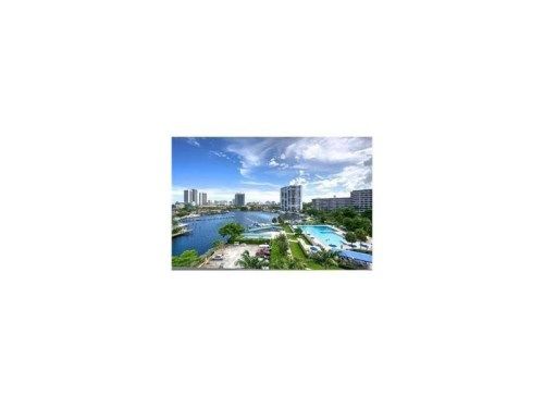 2500 Parkview Dr # 818, Hallandale, FL 33009