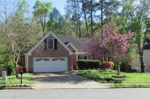 570 Oxford Crest Court, Lawrenceville, GA 30043