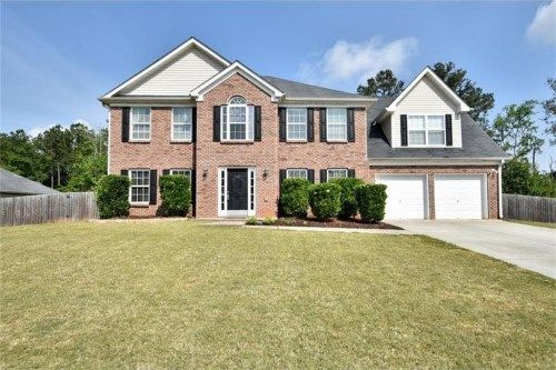 557 Taylor Drive, Loganville, GA 30052