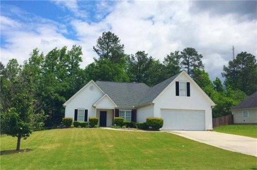 2450 Huntington Drive, Loganville, GA 30052