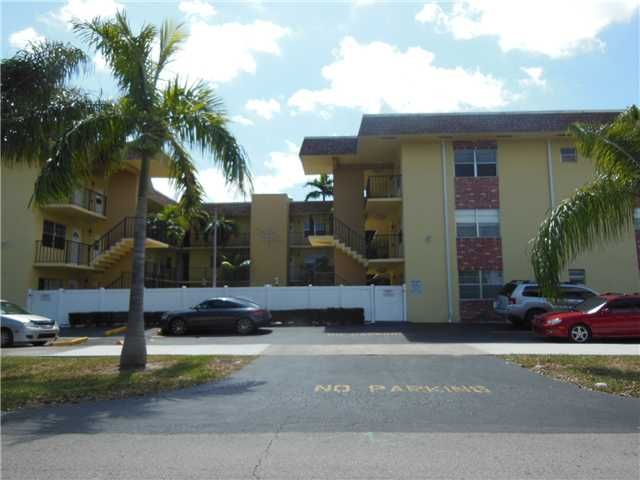 714 NE 10th St # 203, Hallandale, FL 33009