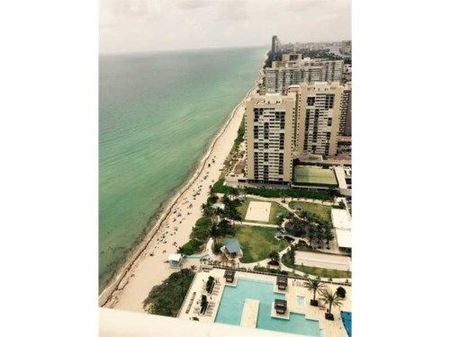 1830 OCEAN DR # 3303, Hallandale, FL 33009