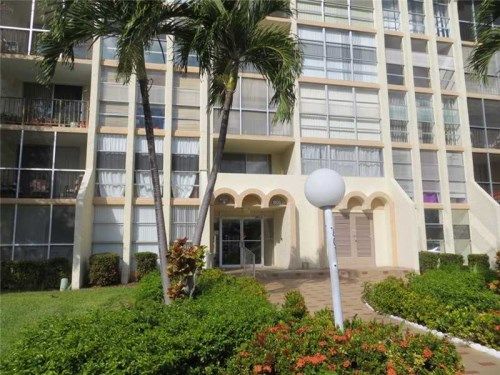 801 Three Islands Blvd # 120, Hallandale, FL 33009