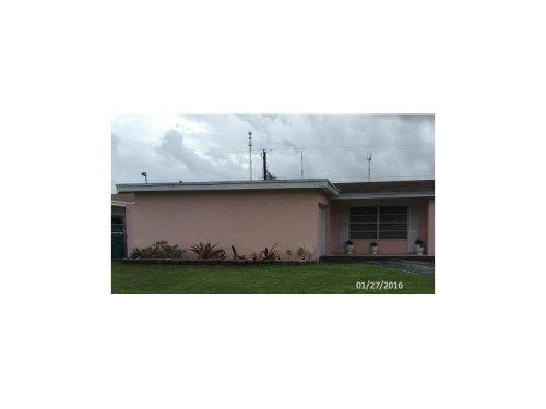 6320 SW 33rd St, Hollywood, FL 33023