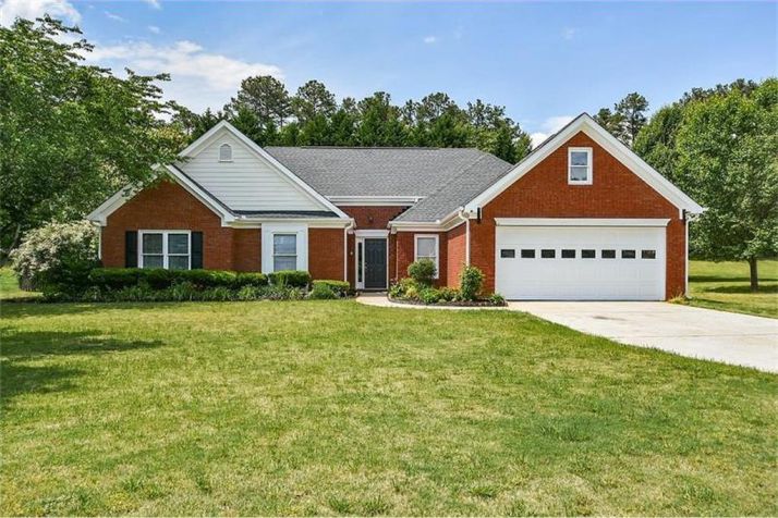 3172 Parks Run, Loganville, GA 30052