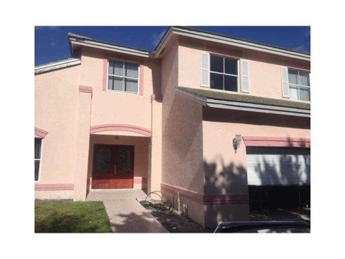 2005 SW 90 AV, Hollywood, FL 33025