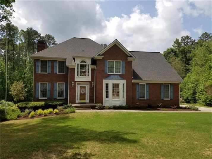 2484 Se Millers Pond Lane Se, Snellville, GA 30039