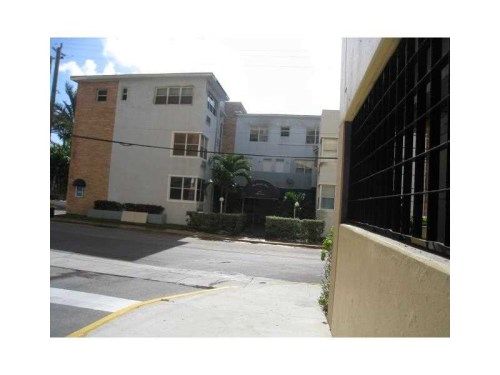 326 HARRISON ST # 301 A, Hollywood, FL 33019