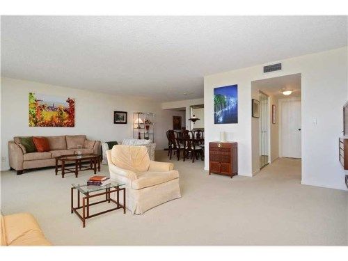 600 Three Islands Blvd # 1604, Hallandale, FL 33009