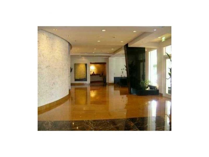 801 BRICKELL KEY BL # 1405, Miami, FL 33131