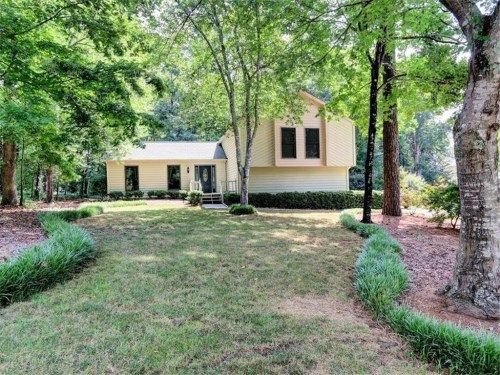 2060 Clinton Drive, Marietta, GA 30062