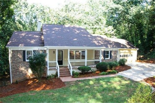 1056 Farmhouse Road, Gainesville, GA 30506