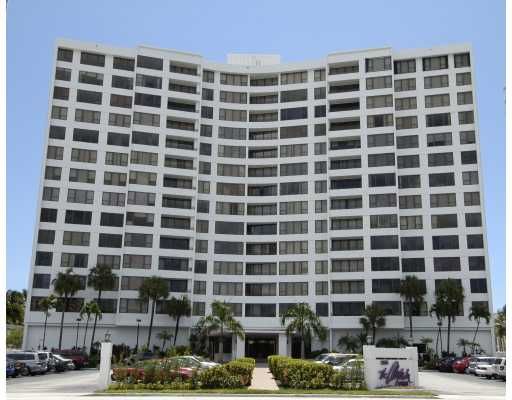 3505 S Ocean Dr # 702, Hollywood, FL 33019