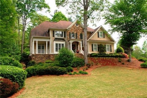 1885 Settindown Drive, Roswell, GA 30075