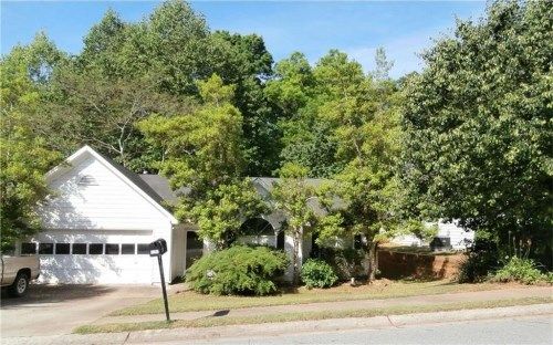 1360 Avalon Drive, Lawrenceville, GA 30044