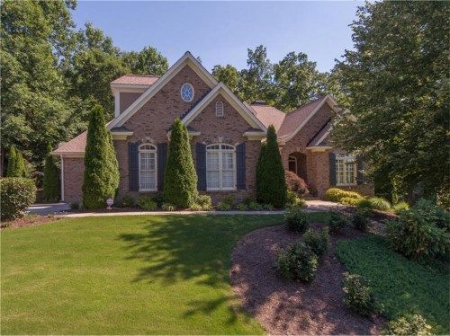 800 East Shore Drive, Canton, GA 30114