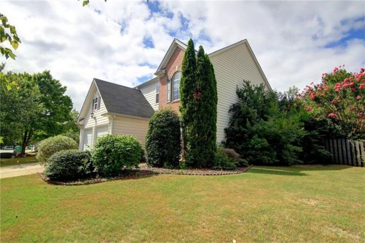 333 Weatherstone Place, Woodstock, GA 30188