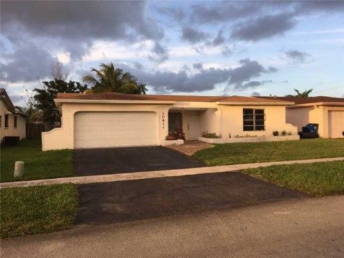 10611 NW 29th Ct, Fort Lauderdale, FL 33322