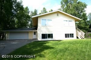 6821 Cherokee Court, Anchorage, AK 99504