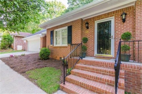 1479 Country Squire Court, Decatur, GA 30033