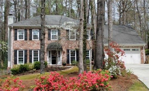 2472 N Forest Drive, Marietta, GA 30062