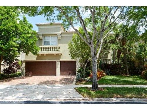 16939 SW 16th St, Hollywood, FL 33027