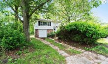 28 Ozark St Ronkonkoma, NY 11779