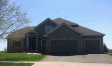 2918 Bobcat Trl NW Prior Lake, MN 55372