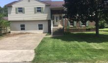 1633 Gainesway Dr Worthington, KY 41183