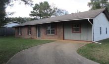 609 NE 7th St Antlers, OK 74523