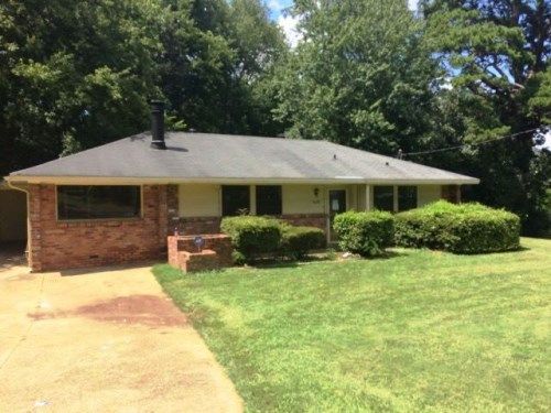 3633 Holland Dr, Montgomery, AL 36109