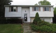 5786 Bonnie Brae Cir Farmington, NY 14425