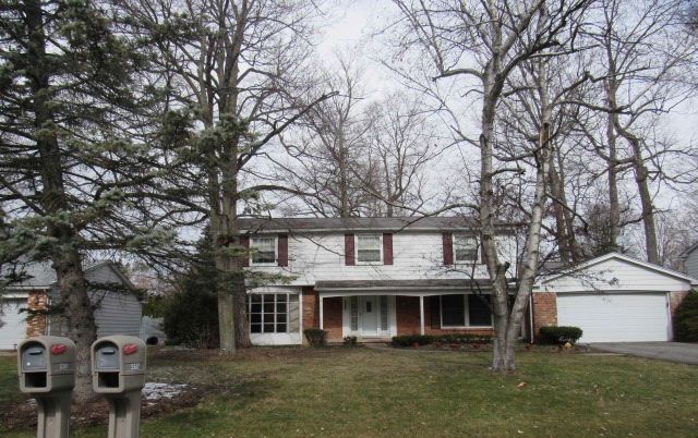 5582 Northcote, West Bloomfield, MI 48322