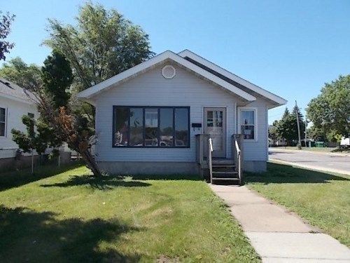 1726 1st St S, Saint Cloud, MN 56301