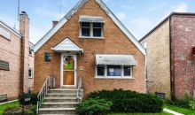 1109 Rice Ave Bellwood, IL 60104