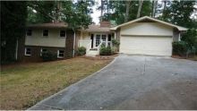 5529 Fern Creek Dr SW Lilburn, GA 30047