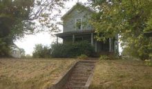 613 E Beech St Osgood, IN 47037